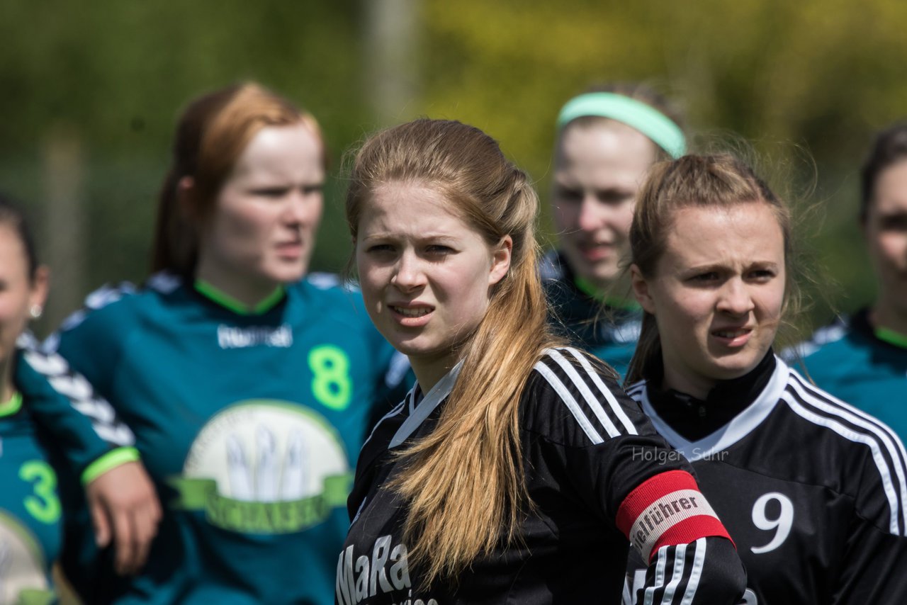 Bild 386 - Faustball Frauen Wiemersdorf